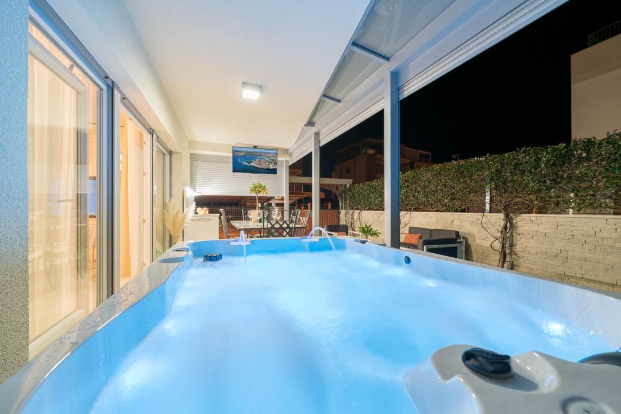 Apt Gioan Novigrad, 500M To Sea, Private Heated Jacuzzi, Bbq, Private Parking Novigrad Istria Exterior foto